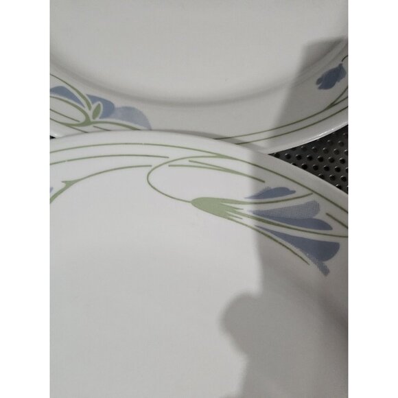 Corelle Blue Wreath Dinner Plates Set Of 4 Vintage Floral 10" - Picture 2 of 3